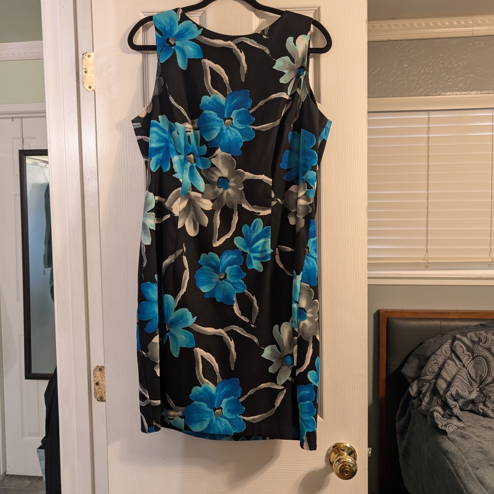 dressbarn Black and Blue Floral Midi Dress